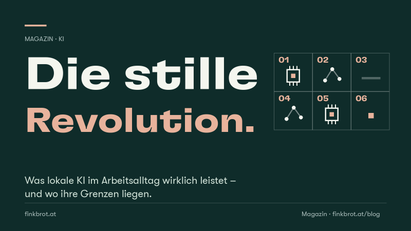 Dunkelgrüne Grafik mit der Aufschrift „Die stille Revolution" und einem Kachelraster mit Chip- und Netzwerk-Symbolen